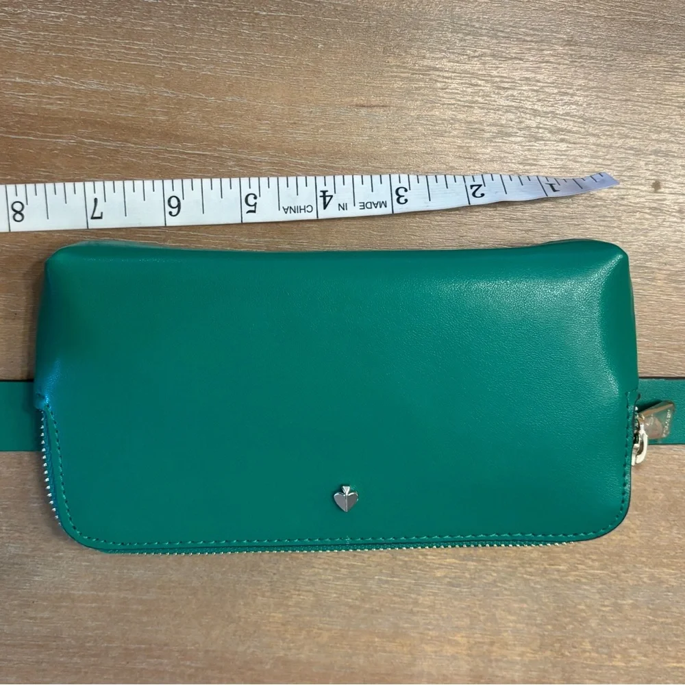 Kate Spade New York Zip Top Leather Belt Bag, Vibrant Green, Size S/M, NWT